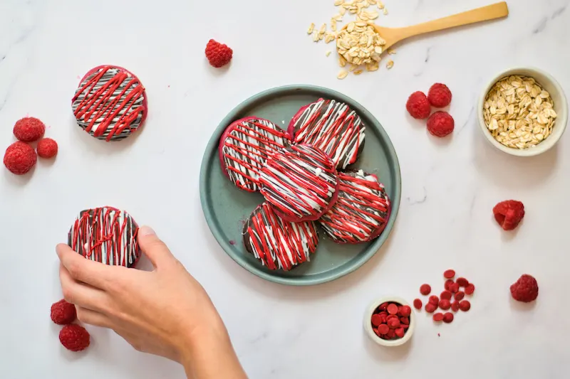 No-Bake Raspberry Date Cookies