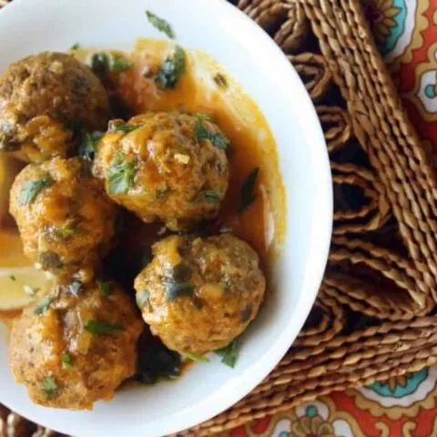 Amnahs' Moroccan Meatball Tagine