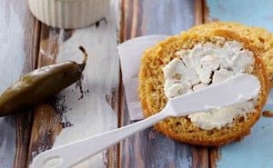 Low Carb Biscuits with Cheddar and Jalapeno