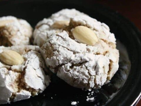 Orange Blossom Almond Ghriba (Cookie)