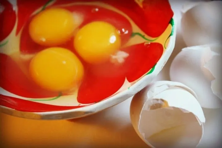 Cracked Eggs for Breakfast