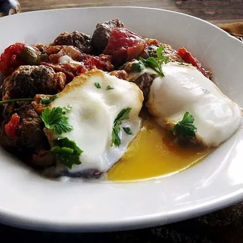 Moroccan Kefta and Eggs Tagine