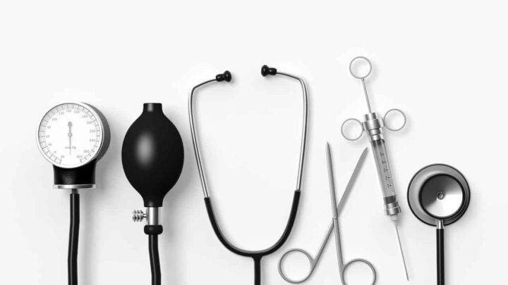 Handling Medical Emergencies and Healthcare in Morocco
