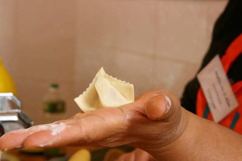 How to Make Moroccan Purse Cookies