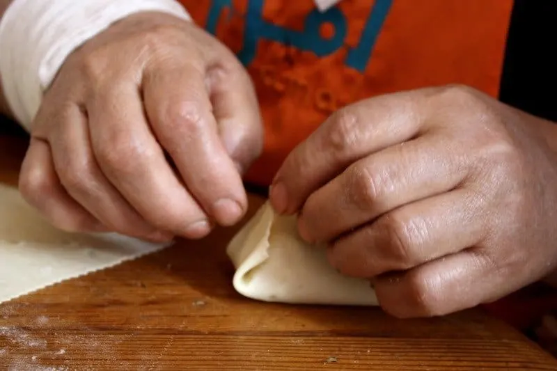 How to Make Moroccan Purse Cookies