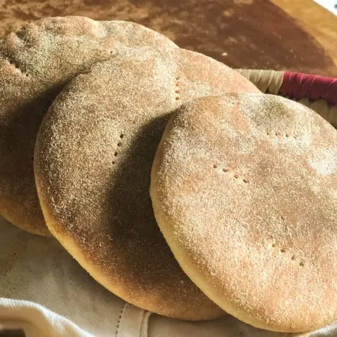 Moroccan Bread Recipe: Traditional Khobz