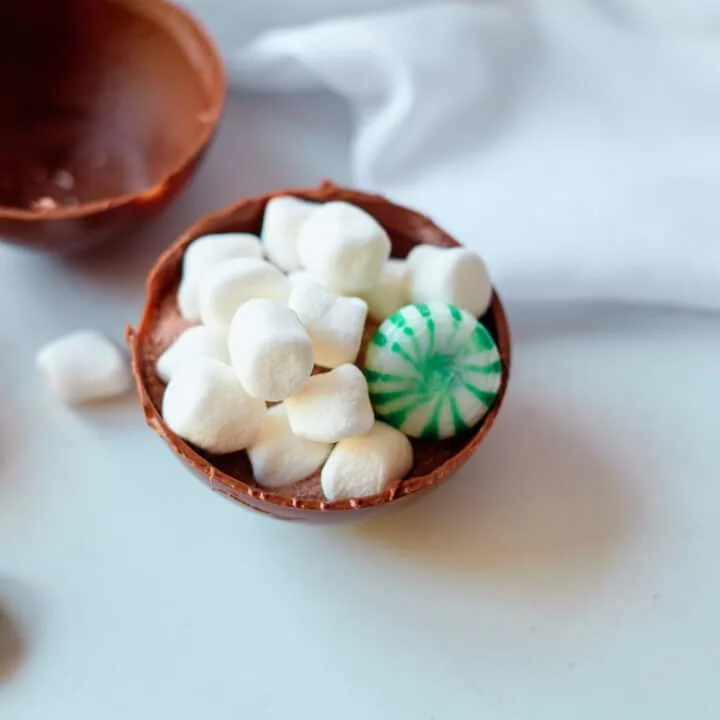 Mint Hot Chocolate Bombs