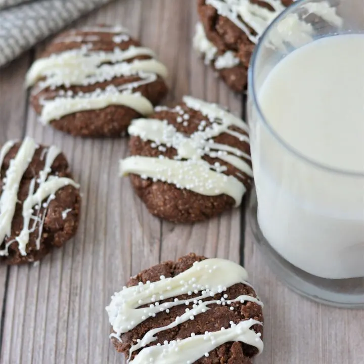 Almond Flour Chocolate Peppermint Cookies