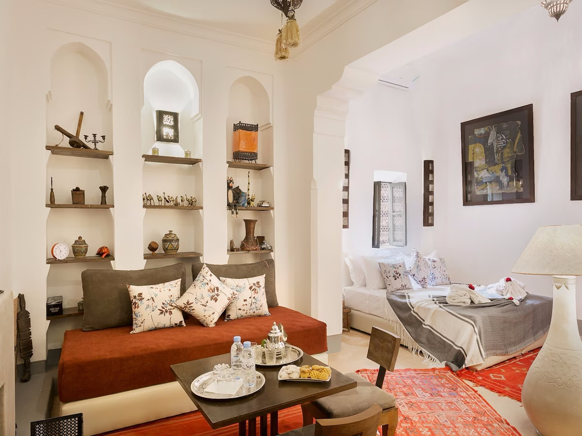 A suite in Riad Swaka with in-room safe, individually decorated, desk, blackout drapes